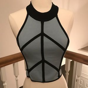 J.O.A Los Angeles Crop top